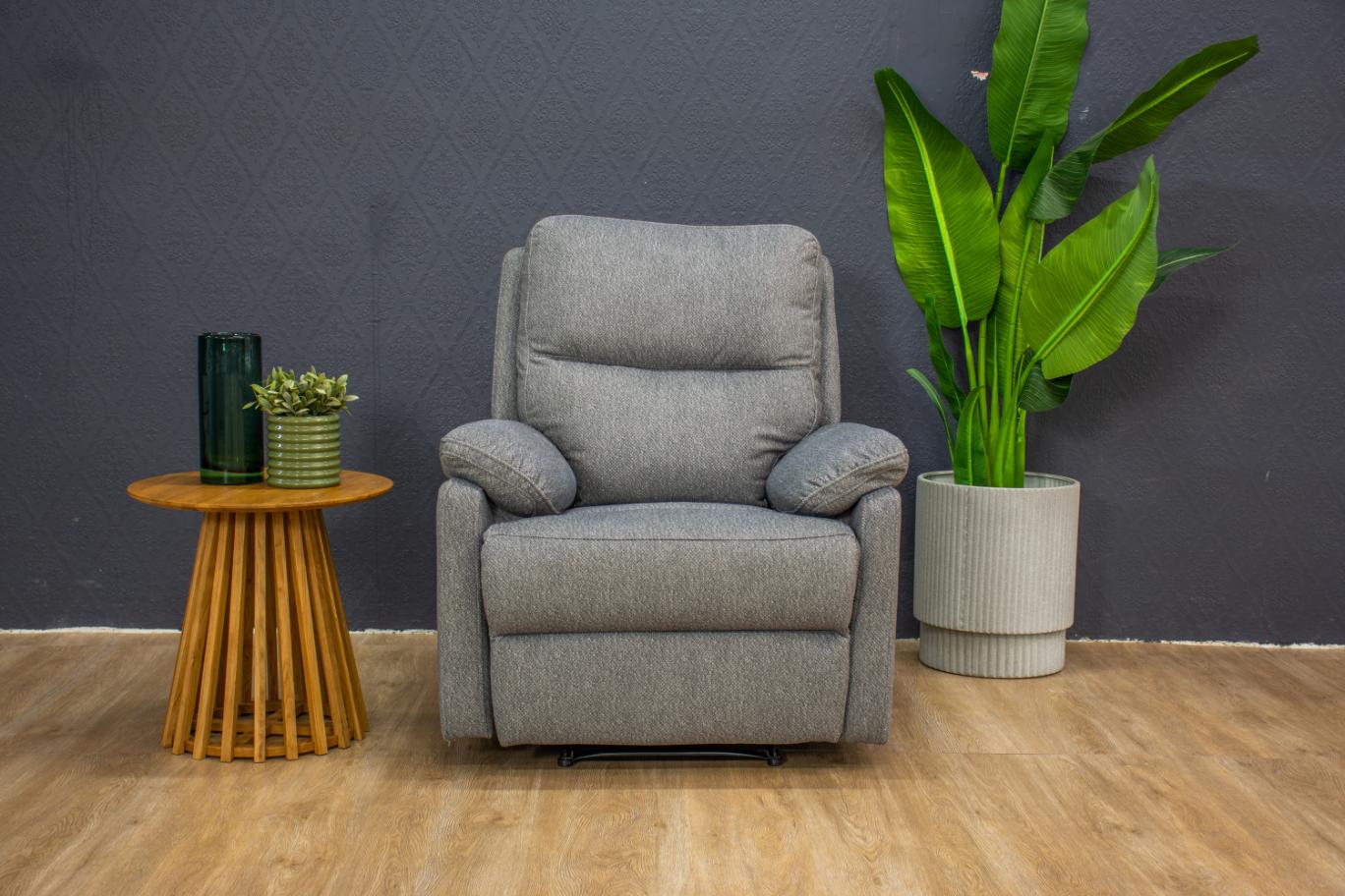 Bari Manual Recliner