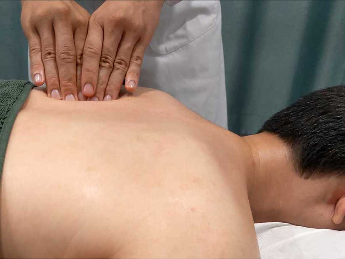 Living-Chi-Massage-Tui-Na-Lower-Back