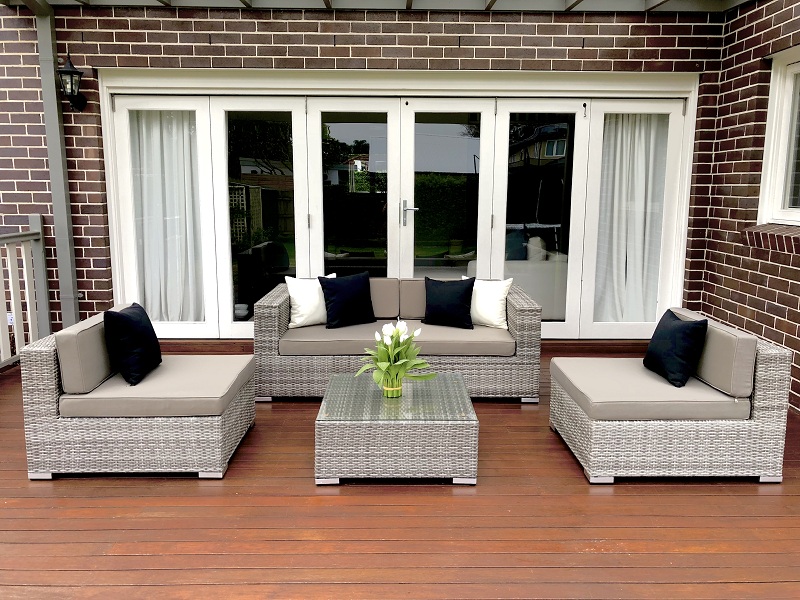 Grey and cream outdoor sofa and table wicker set