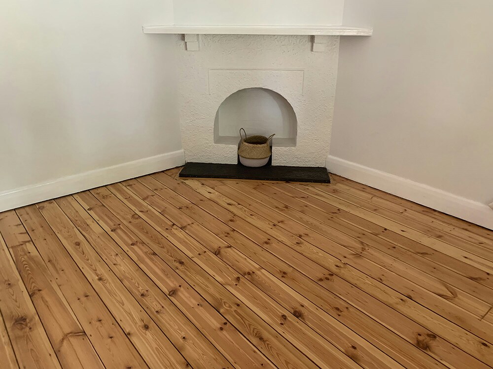 baltic_pine_flooring_13_lounge_room
